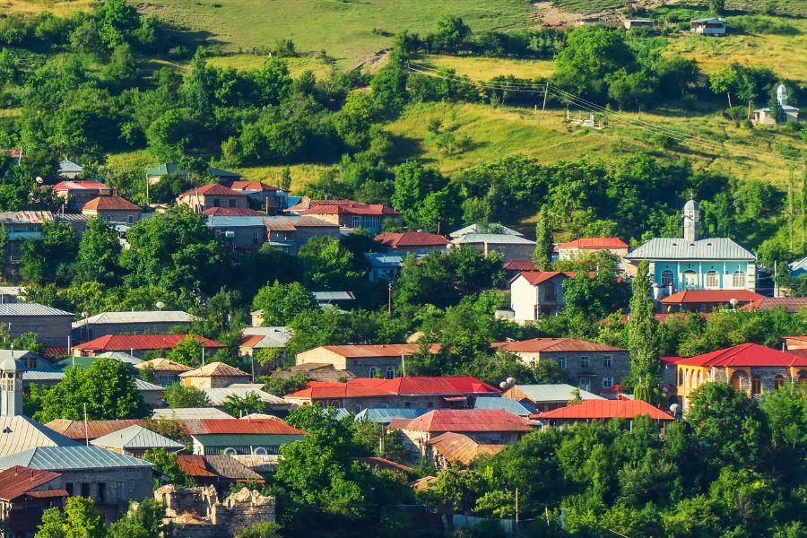 Scenic Day Trips from Baku for Nature Lovers