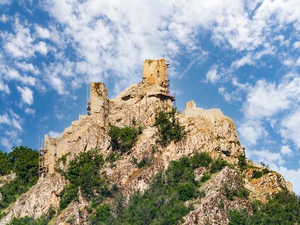 How to Explore the Guba-Khachmaz Region in Azerbaijan