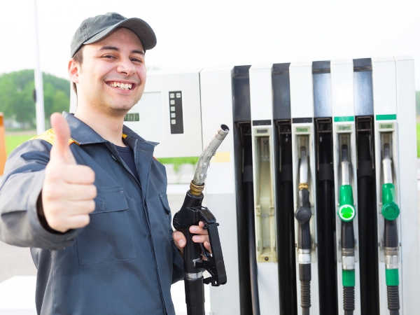How to Fuel Up Your Rental Car in Azerbaijan